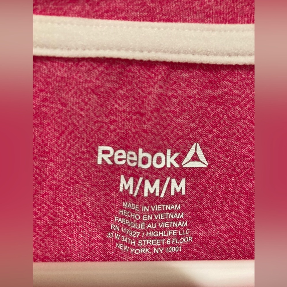 LIKE NEW Reebok size M Women's Pink Tank Top - Picture 3 of 3